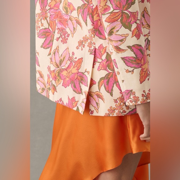 Anthropologie x Dolan Linen Floral Blazer - Picture 5 of 10